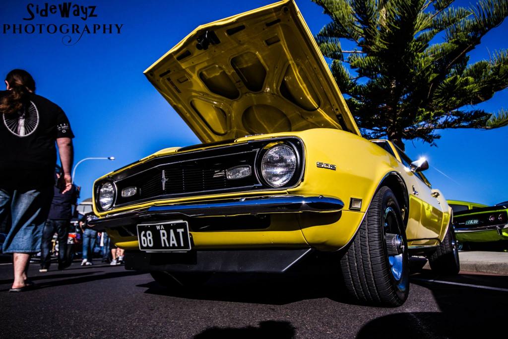 10428163_431875296954617_666589119116007