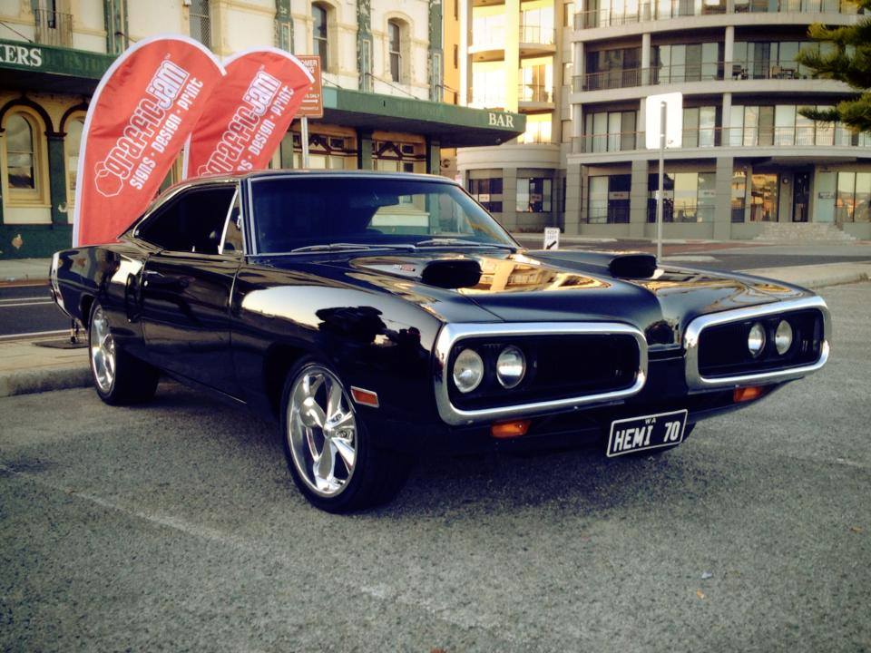 10494703_10203560169339084_2580218892235